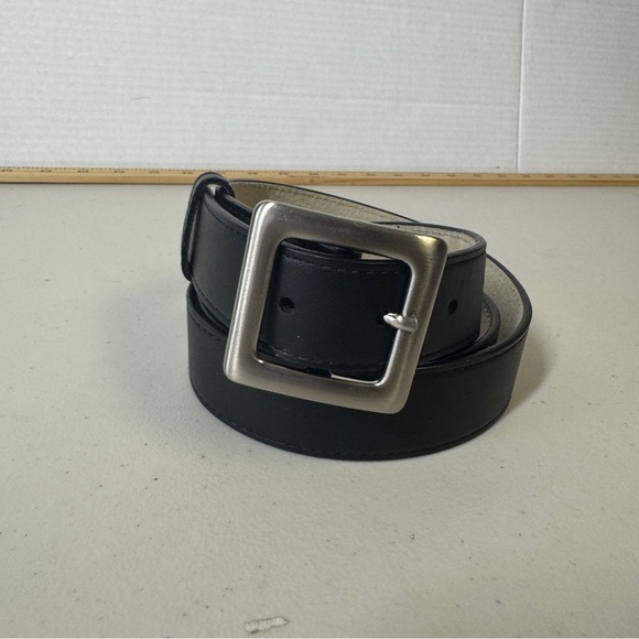 Classic Men's Modern Chic Preppy Black Leather Belt - Picture 2 of 14